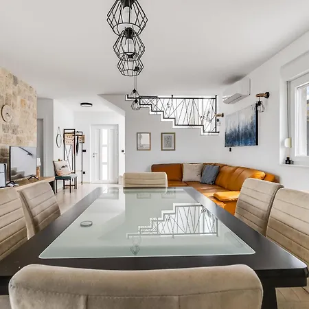 Beyla By Interhome Vrsi
