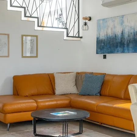 Semesterbostad Beyla By Interhome