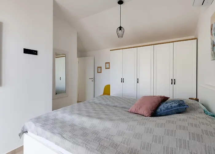 Beyla By Interhome *