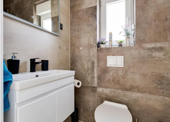 Beyla By Interhome Vrsi